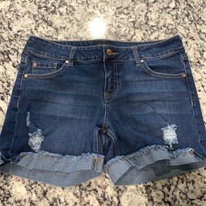 Minimal destruction Jean short